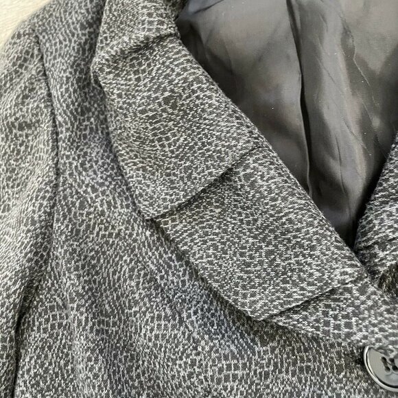 CAROLE LITTLE-black/gray animal print buttoned lined blazer jacket Small - Picture 4 of 7